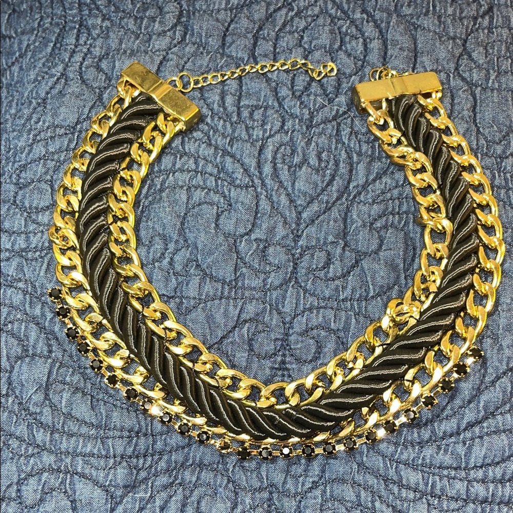 Elegant Gold Tone Chain and Black Satin‎ Rope Necklace